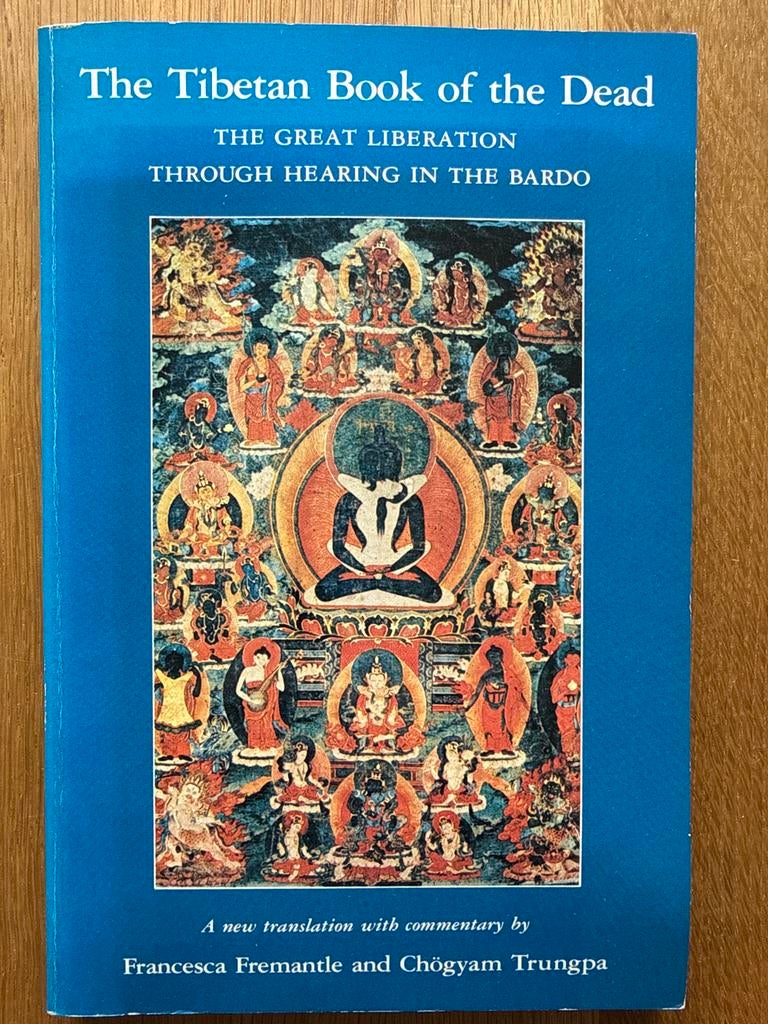 Het Tibetaanse Dodenboek - Grote Bevrijding door Horen, Boeken, Esoterie en Spiritualiteit, Ophalen of Verzenden, Zo goed als nieuw