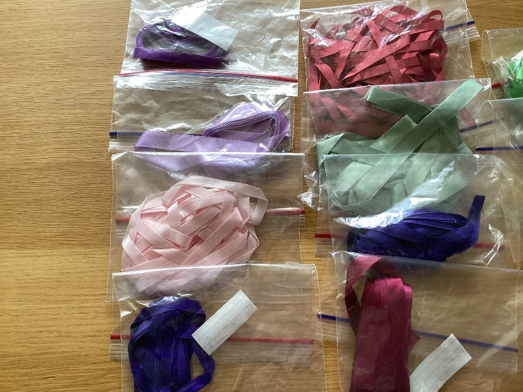 Lint-kant Mega aantal meters.vele kleuren, Hobby en Vrije tijd, Ophalen of Verzenden, Nieuw, Lint, Band of Elastiek