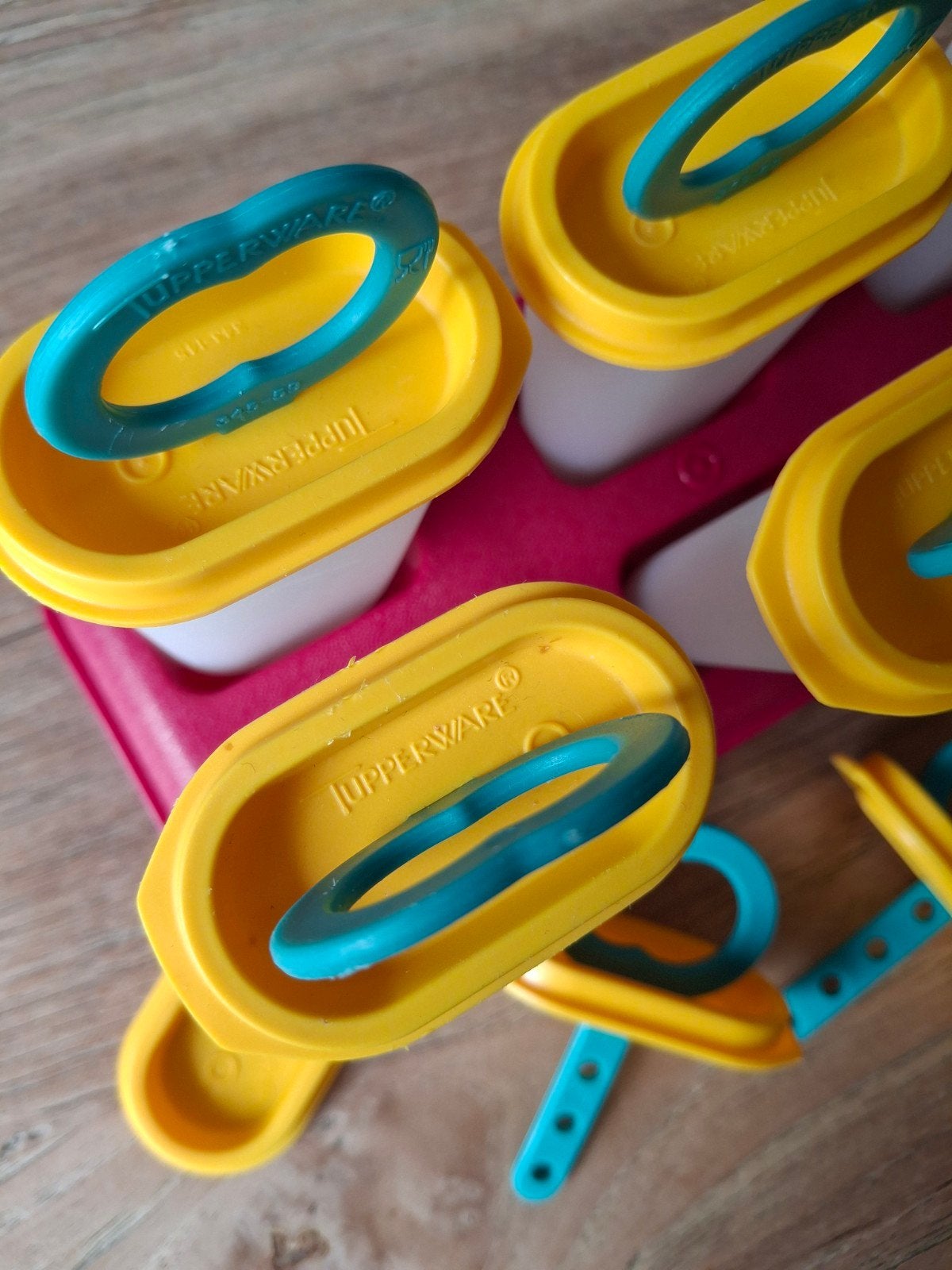 Tupperware IJsjesvormen met houder, Gebruikt, Overige kleuren, Geschikt voor vriezer, Overige typen