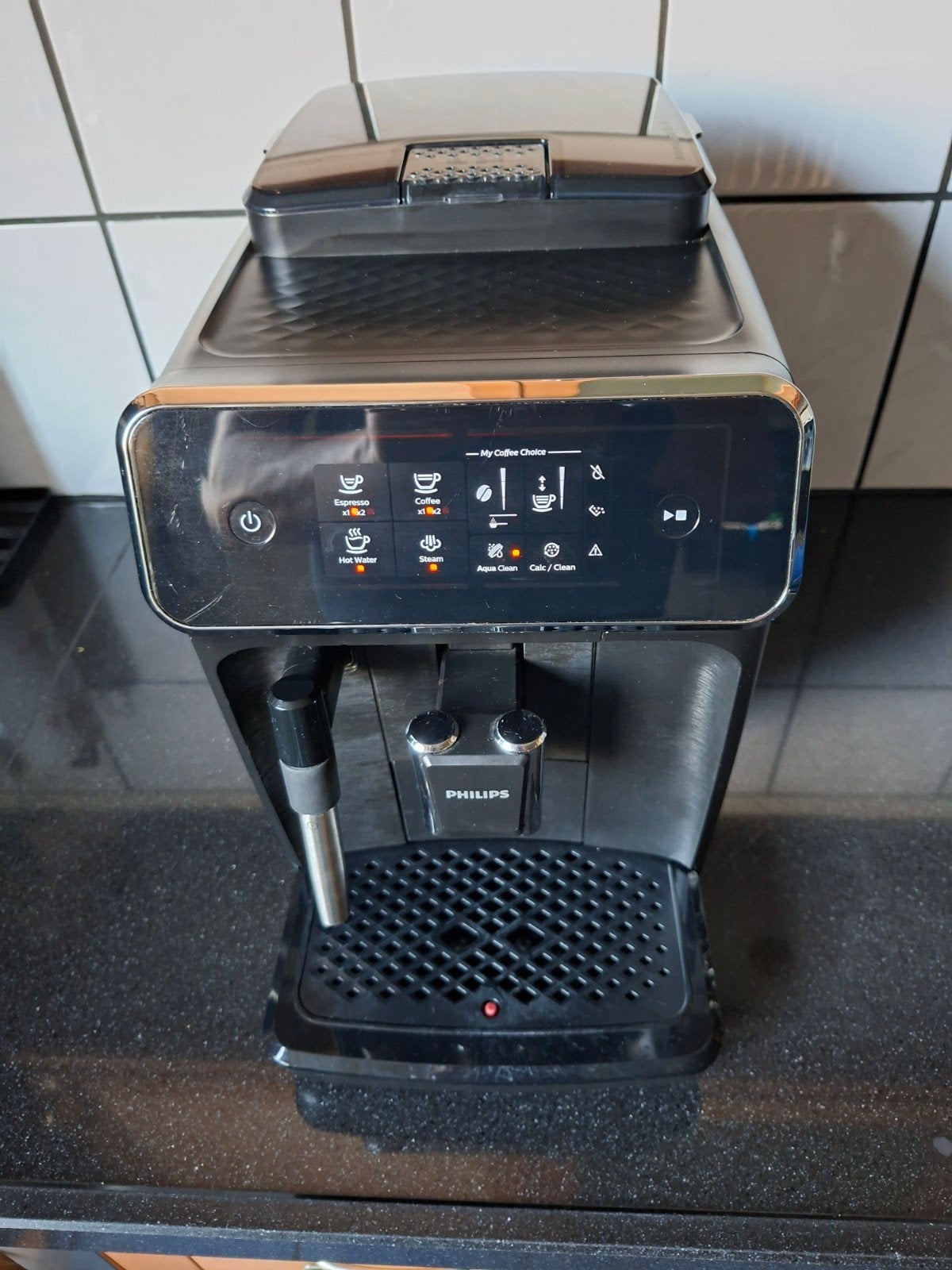 Philips EP2220/10 Volautomatische Koffiemachine, Witgoed en Apparatuur, Koffiezetapparaten, Koffiemachine, Zo goed als nieuw, Afneembaar waterreservoir