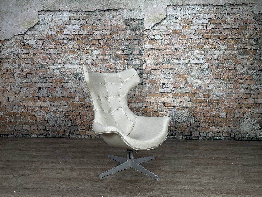 Poltrona Frau Regina Swivel Chair bij TheReSales, Huis en Inrichting, Fauteuils, Ophalen, Design, 75 tot 100 cm, Zo goed als nieuw