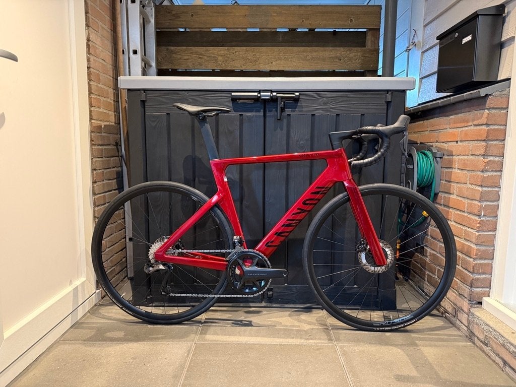 Canyon Aeroad CF SLX 8 Ultegra Di2 maat M=56cm als nieuw., 28 inch, Carbon, Zo goed als nieuw, Meer dan 20 versnellingen