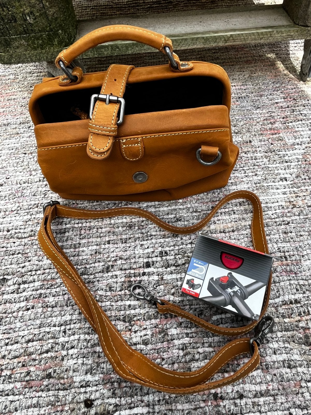 Gusti leren hand-/schouder-/stuurtas met Klickfix adapter, Fietsen en Brommers, Ophalen, Nieuw