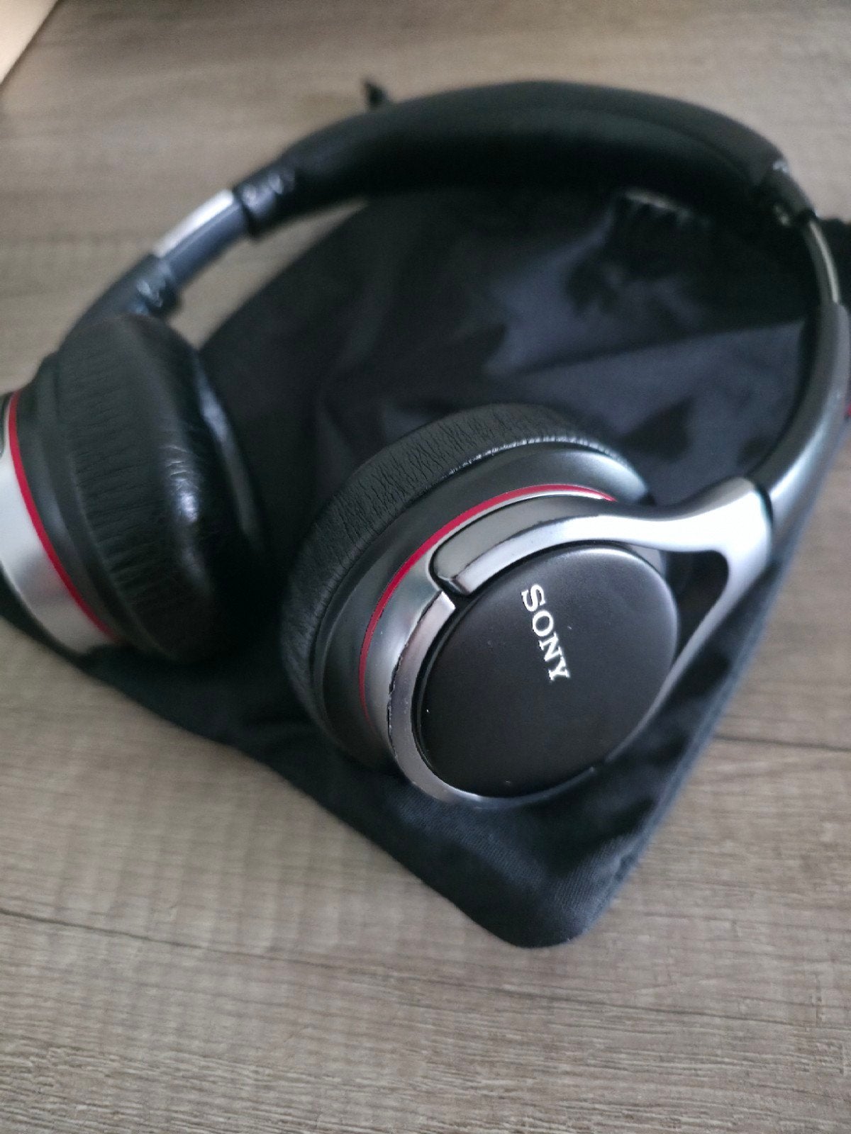 Sony MDR-10RC headset, Gebruikt, On-ear, Ophalen of Verzenden, Zwart