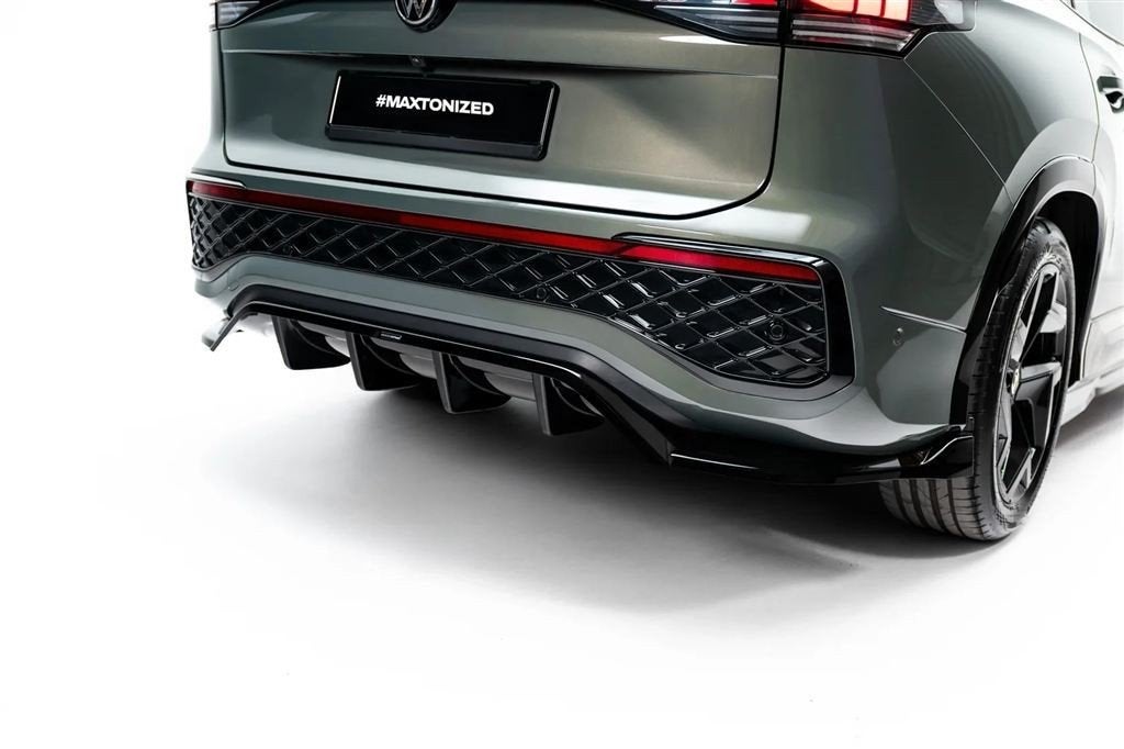 Maxton Design VW Tayron R Line Mk1 Rear Splitter Vertical Ba