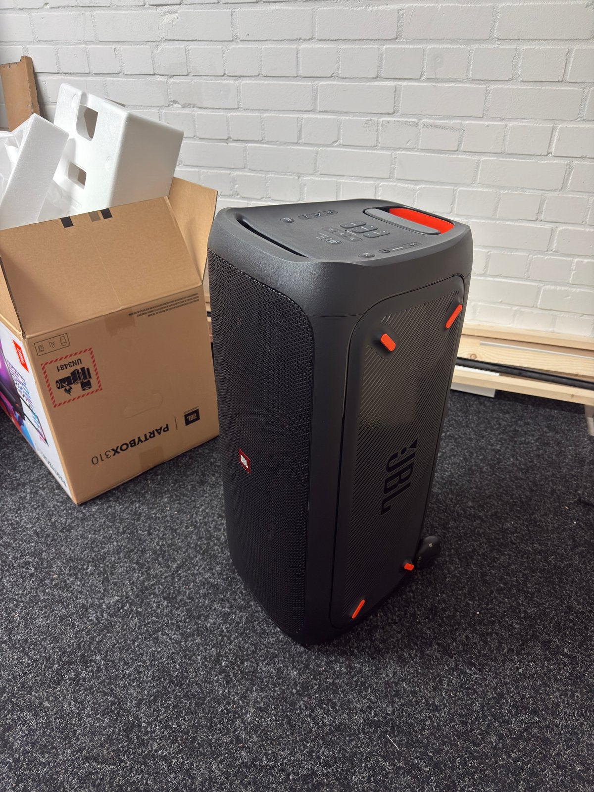 JBL Partybox 310 - Gloednieuw met garantie, Audio, Tv en Foto, Luidsprekers, Lichteffecten, JBL, Party speaker, Nieuw