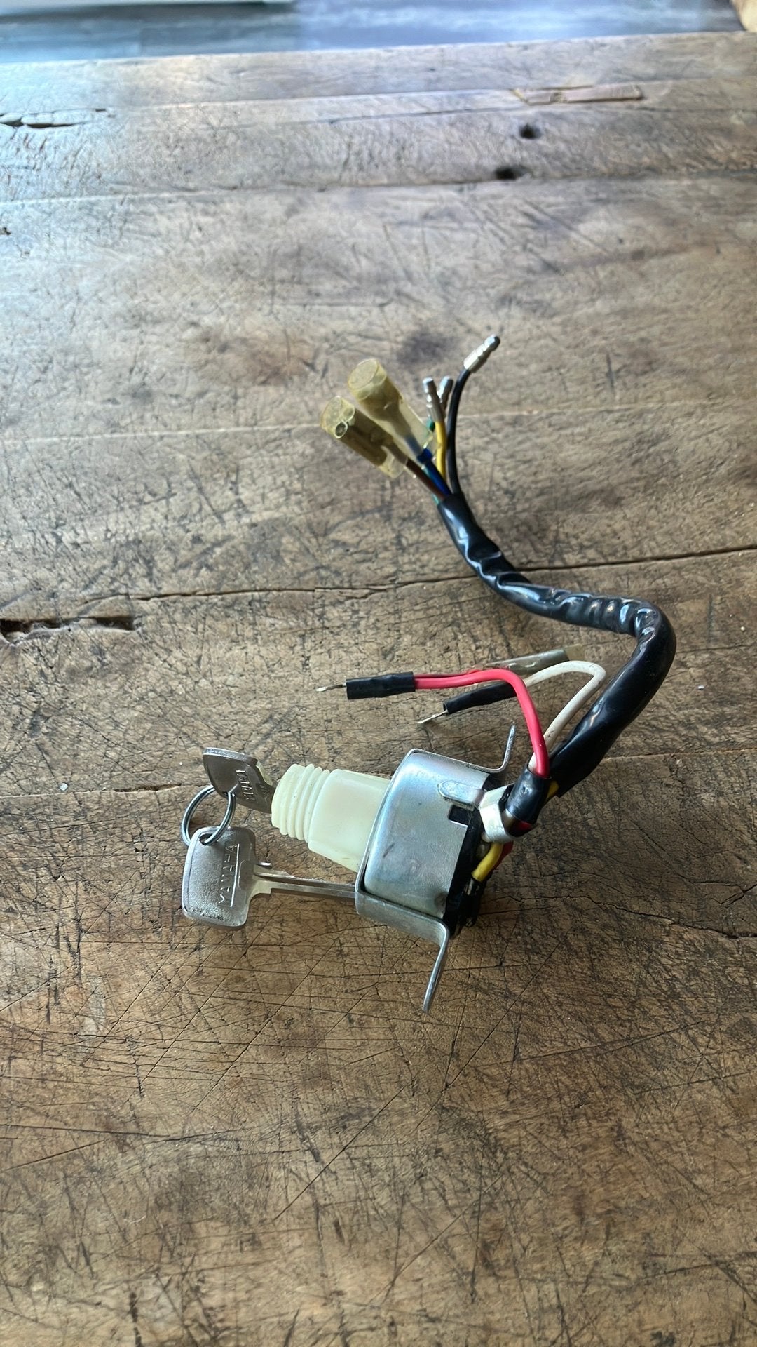 Yamaha fs1 zijkap kontact slot nr 9519, Ophalen of Verzenden, Zo goed als nieuw, Yamaha