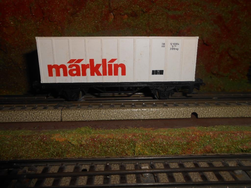 Märklin 4481 / 4415 eigen reclame wagon als container wagon, Wisselstroom, Gebruikt, Wagon, Ophalen of Verzenden