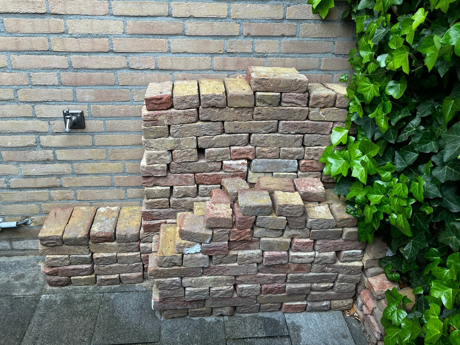 Gebruikte bakstenen voor tuin of project, Doe-het-zelf en Verbouw, Metselstenen, Gebruikt, Bakstenen, Ophalen