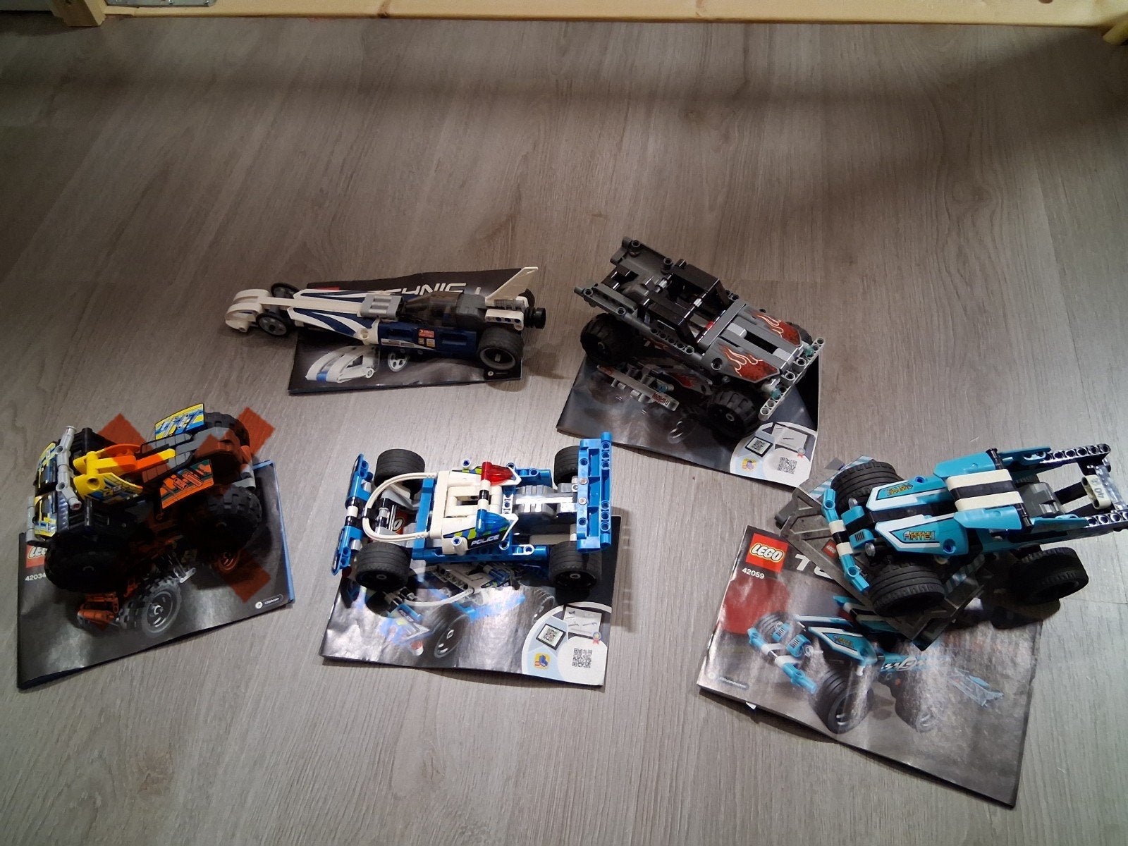 Lego Technic Auto Sets: 42091, 42059, 42090, 42033, Kinderen en Baby's, Speelgoed | Duplo en Lego, Lego, Ophalen of Verzenden