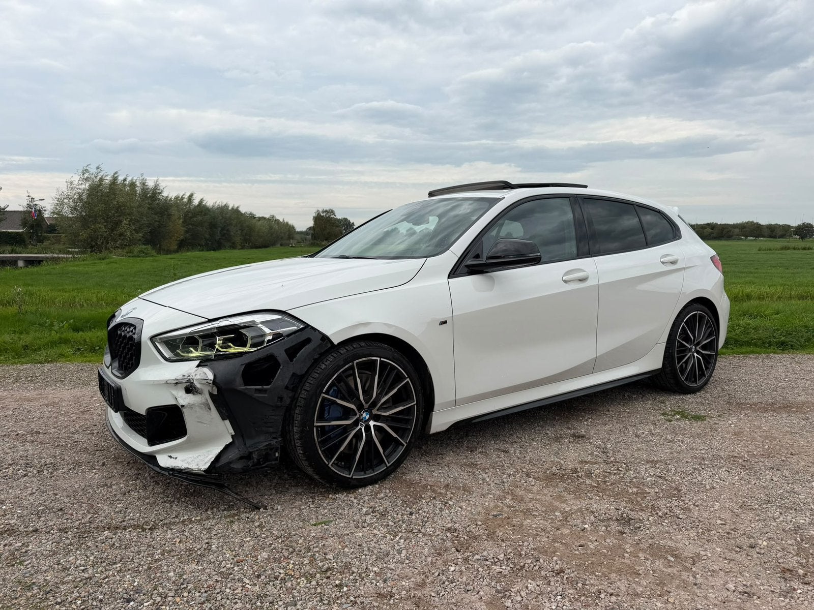 BMW 1 Serie M135i Xdrive 306PK FULL OPTION SCHROEFSCHADEN !!, Auto's, Particulier, 1-Serie, Automaat, Te koop