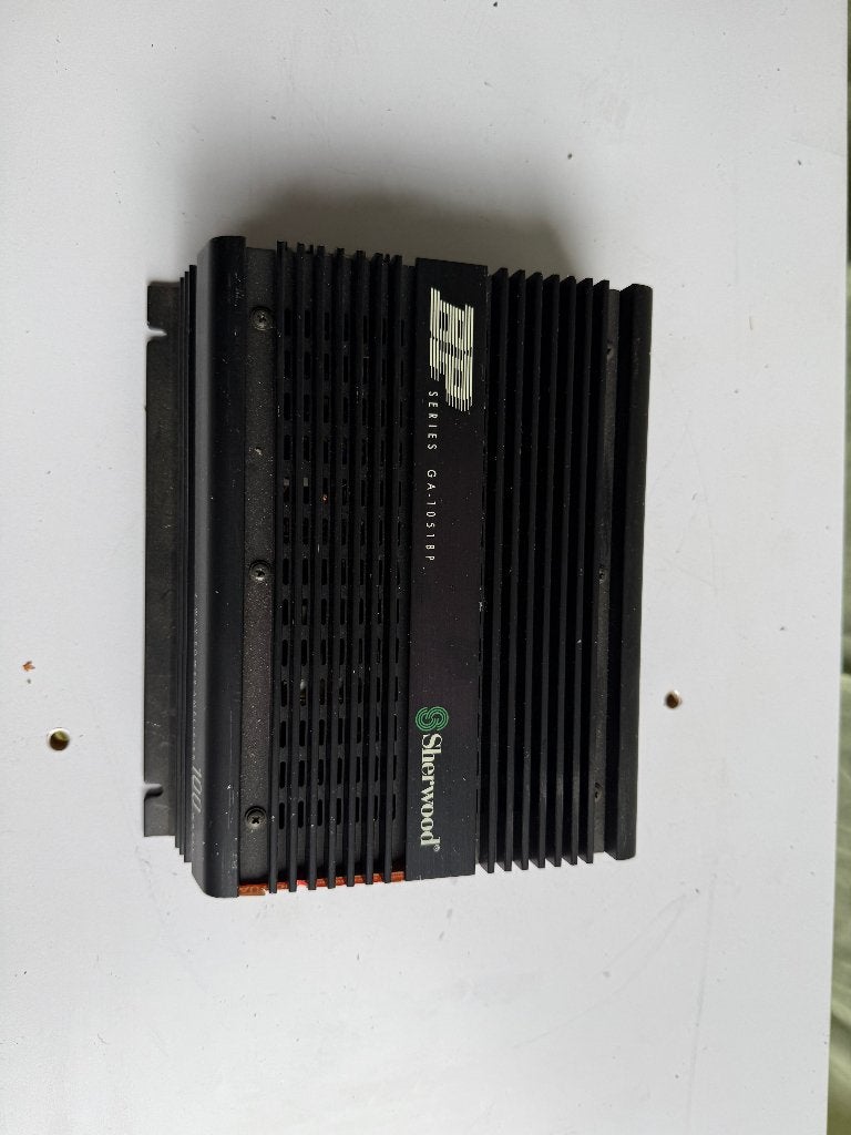 Sherwood GA-1051BP autoversterker – 250W / 140W bridged, Ophalen