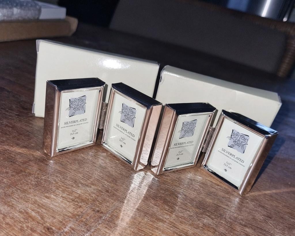 Nieuwe mini fotolijstjes, Silverplated., Ophalen of Verzenden, Nieuw