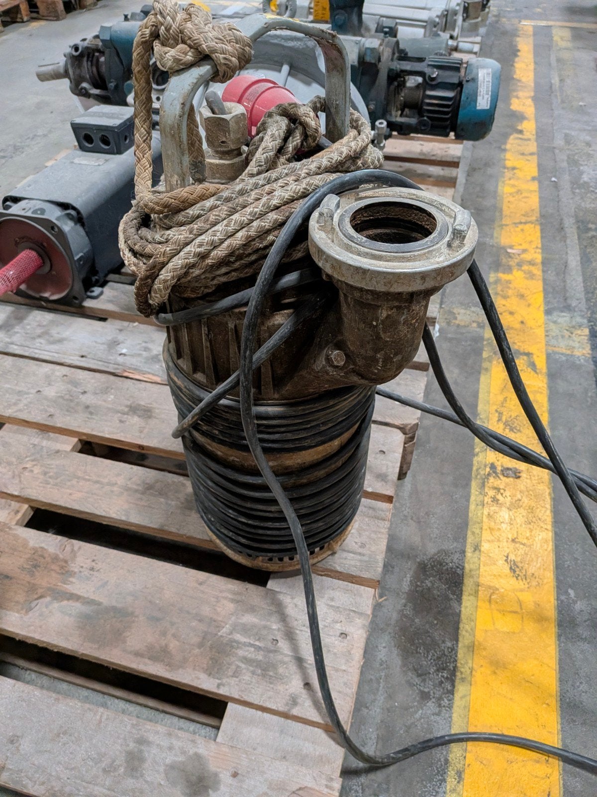 ABS Dompelpomp J 154 ND - Robuuste Industriële Pomp, Ophalen of Verzenden, ABS Pump Production AB, Info@absgroup.com, Flygfältsgatan 1, 441 89 Alingsås, Zweden