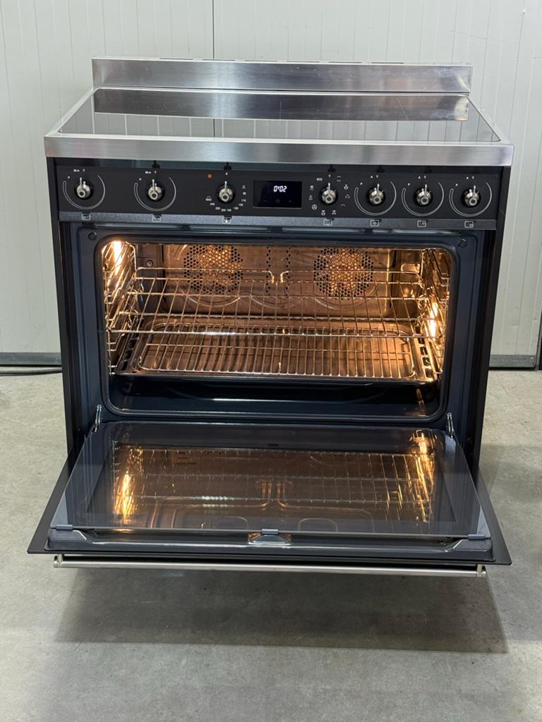 Smeg Fornuis met Inductie Kookplaat en Hete Lucht Oven, Bella, 60 cm of meer, Grill, Ophalen of Verzenden