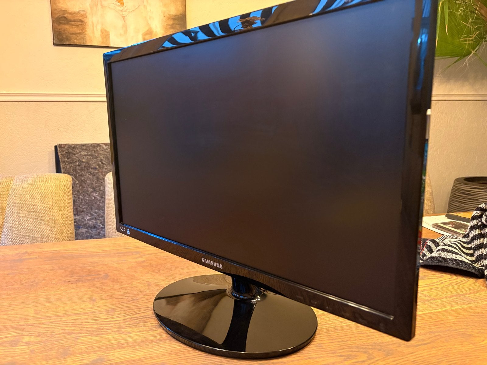 Samsung Monitor (55 cm) - Ideaal voor thuiswerk of studie, Computers en Software, Monitoren, Gebruikt, Kantelbaar, Full HD, Ophalen of Verzenden
