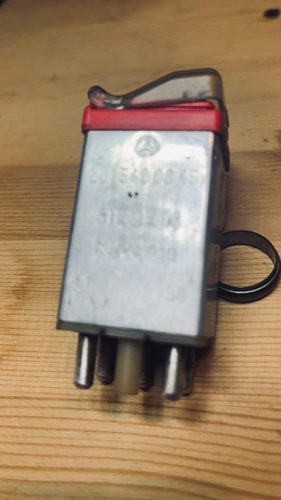 Mercedes overspanningsrelais W123/ W124/W126/W201 etc, Auto-onderdelen, Ophalen of Verzenden, Gebruikt