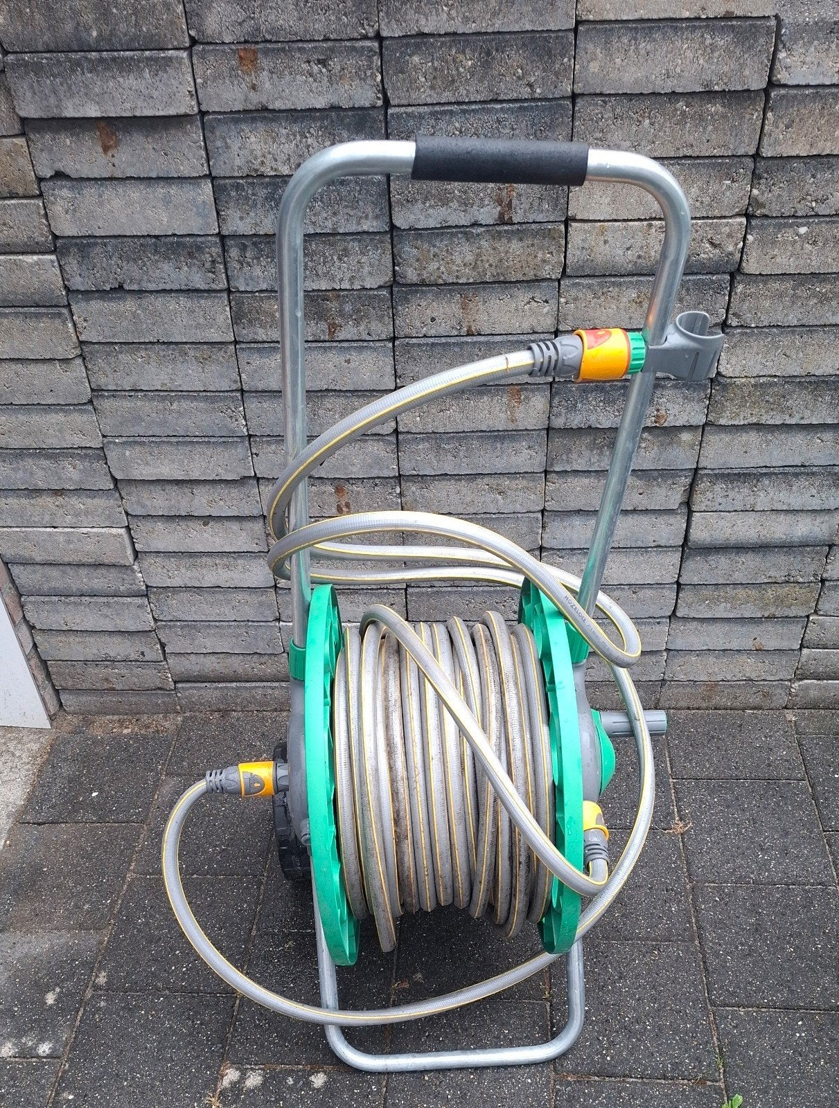 Tuinslanghaspel HoZelock 50 meter, Ophalen, Zo goed als nieuw, Tuinslang