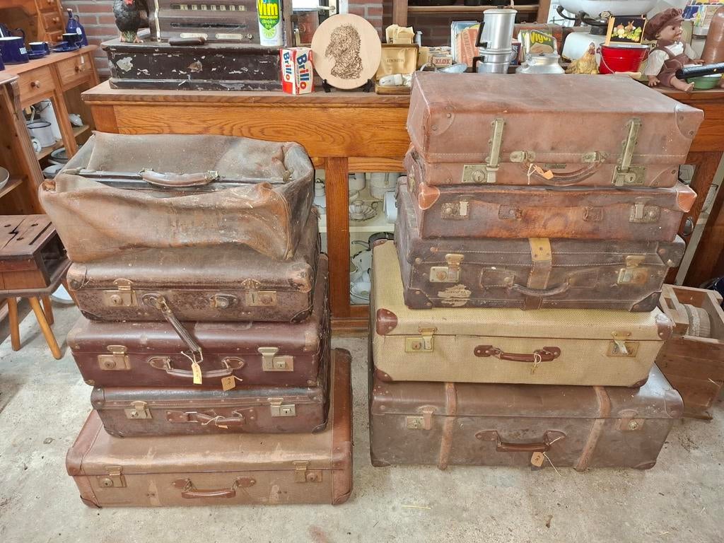 Partij van 10 Vintage Koffers - Decoratie/Opslag, Ophalen