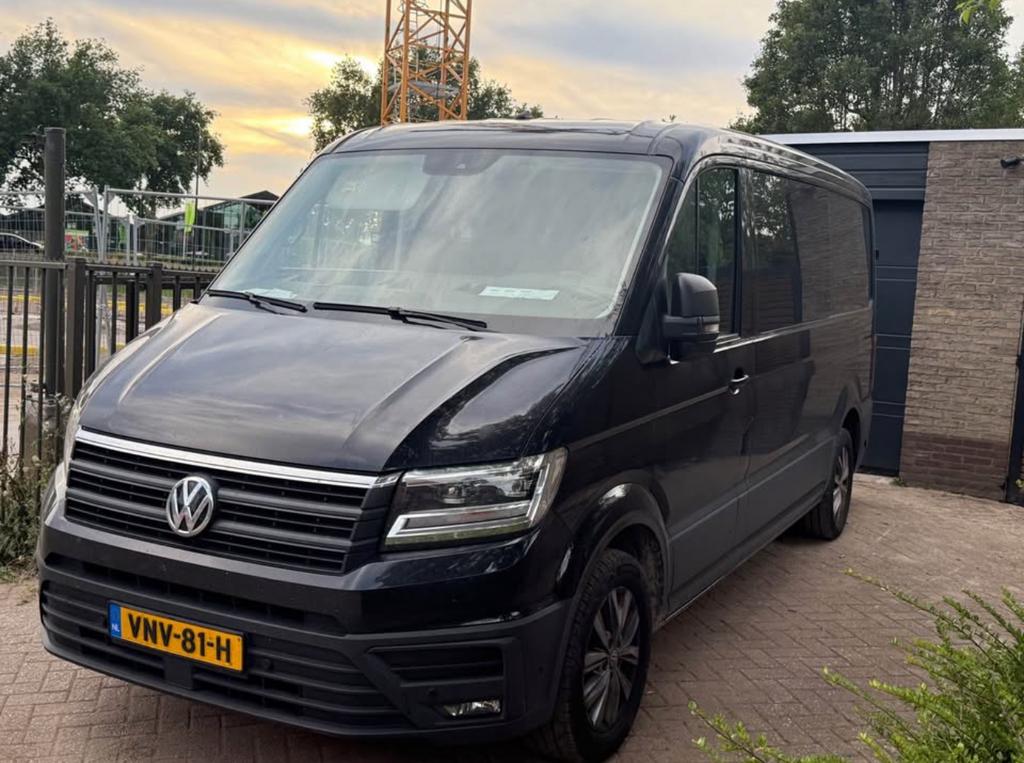 Volkswagen Crafter 2022 Zwart, Auto's, Bestelauto's, Particulier, Volkswagen, Diesel, Automaat, Origineel Nederlands, Zwart, Zwart