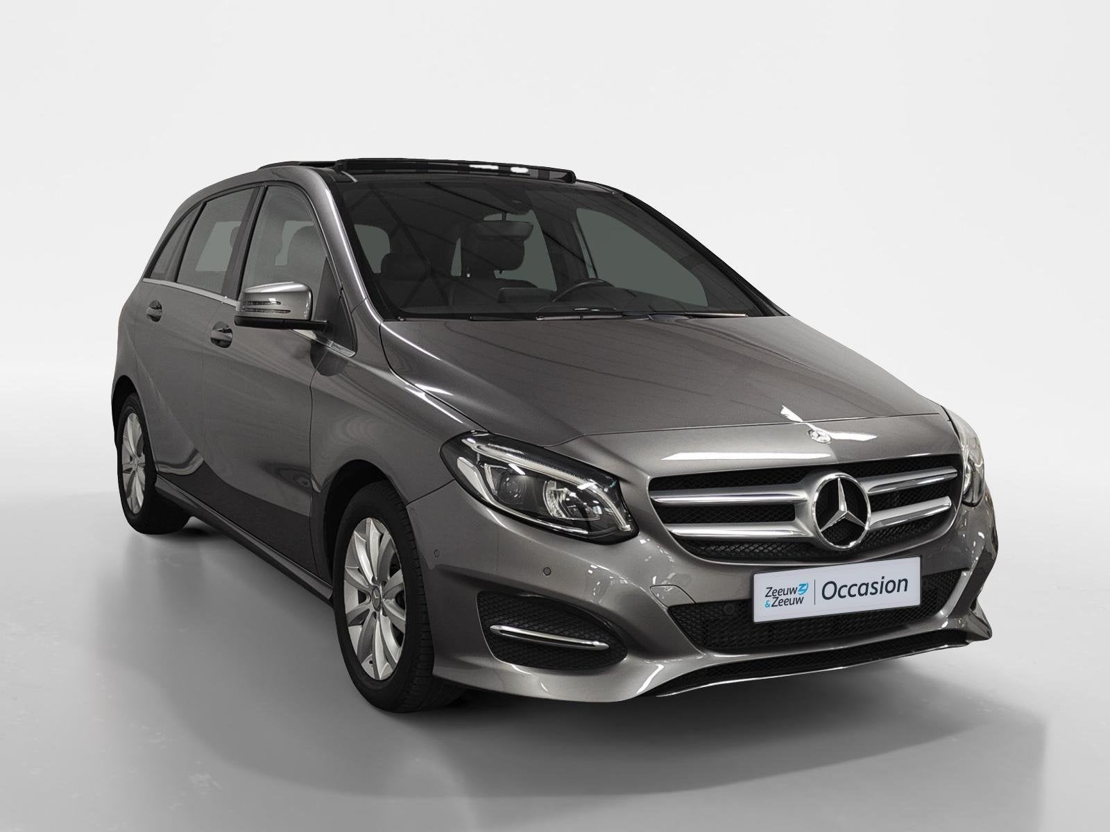 Mercedes-Benz B-klasse 180 Ambition AUTOMAAT NAVI TREKHAAK L, Auto's, 12 maanden, 1325 kg, Gebruikt, 4 cilinders