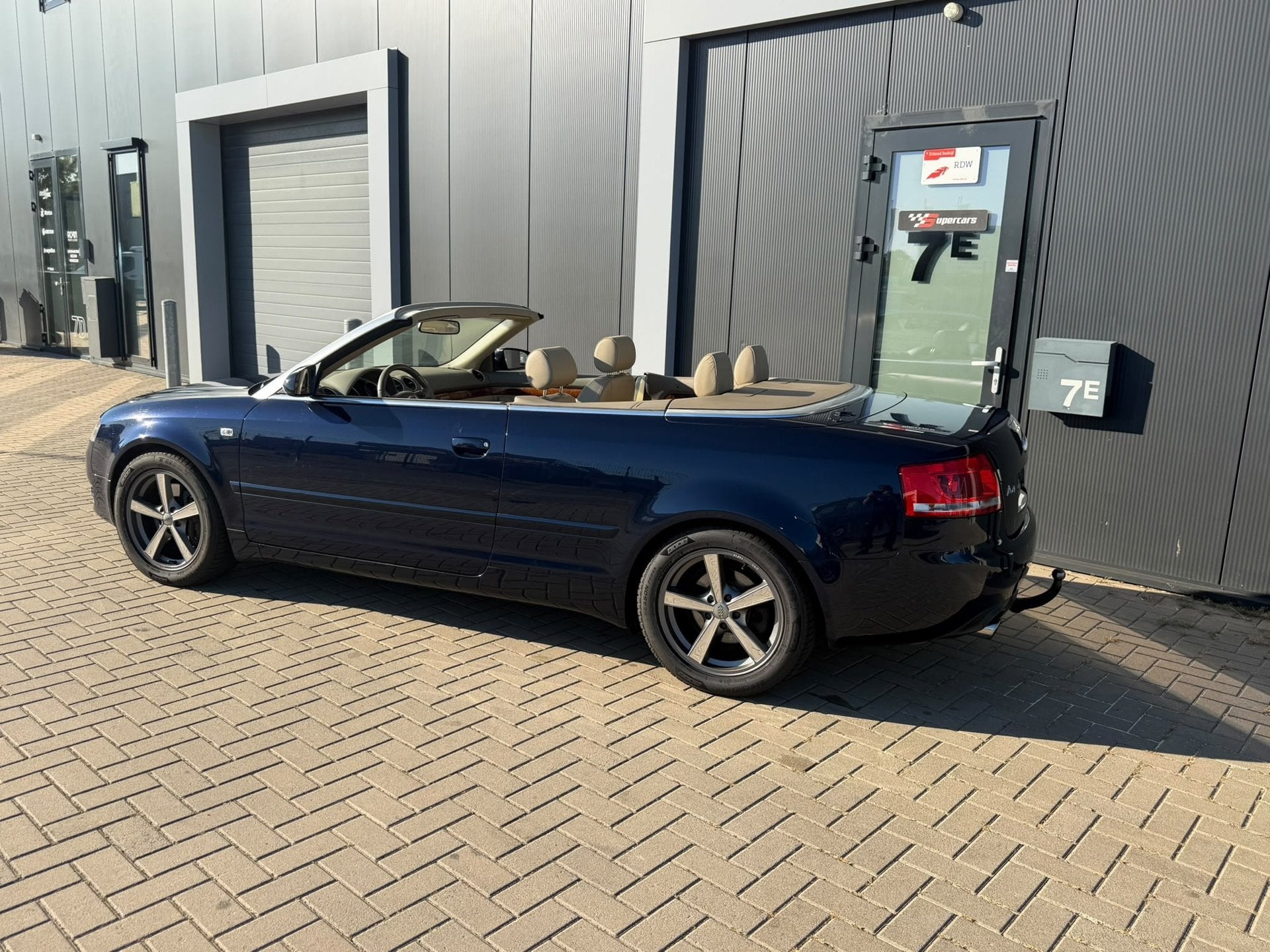 Foto 14 van Audi A4 Cabriolet 3.2 FSI quattro Pro Line |LEDER|Automaat|T