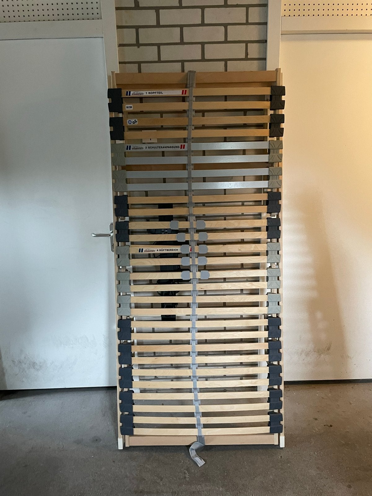 Elektrische lattenbodem 90x200 cm met afstandsbediening, Ophalen, Verstelbaar, 90 cm, Eenpersoons