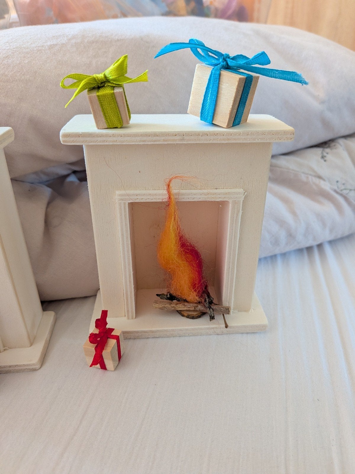 Mini Openhaardje met Wol Vuurtje en Kadootjes, Hobby en Vrije tijd, Ophalen of Verzenden