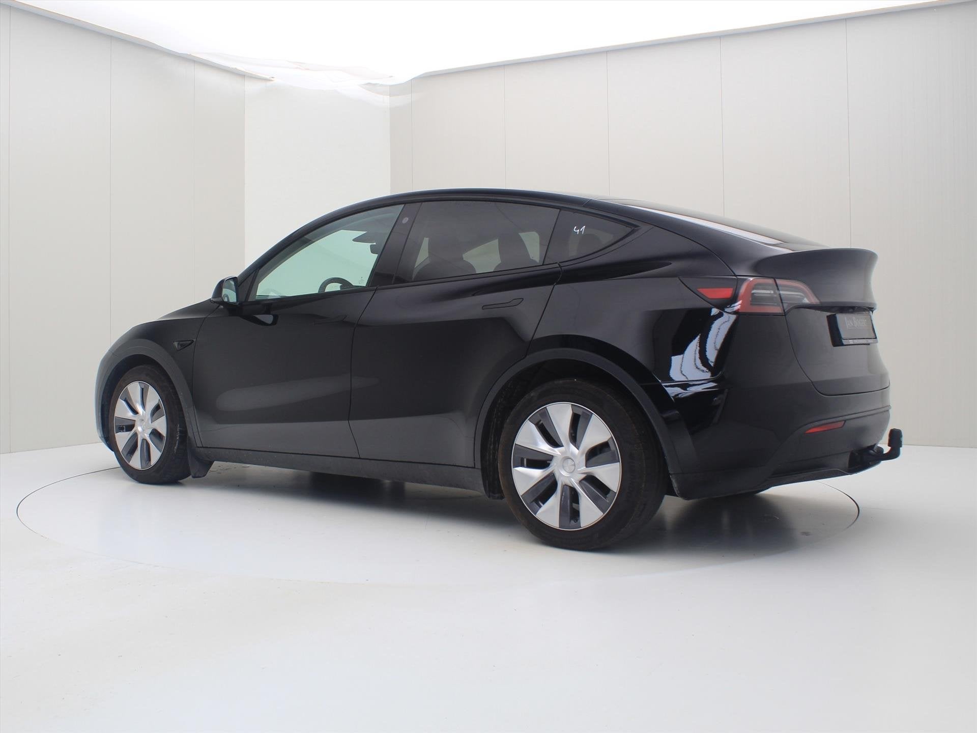 Tesla Model Y Long Range AWD 75kWh 351pk 93% SoH [ TREKHAAK+, Automaat, Gebruikt, Zwart, Zwart