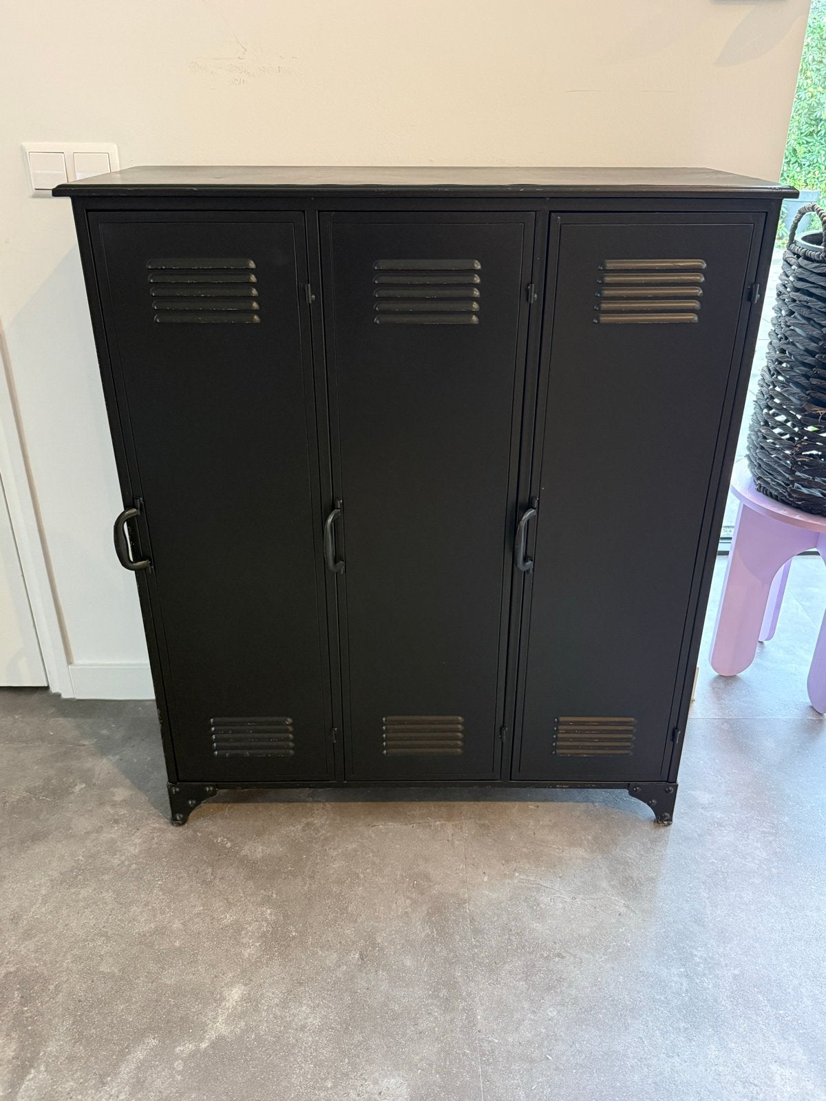 Industriële lockerkast Bulky 3 deuren | Zwart, Huis en Inrichting, Ophalen, Gebruikt