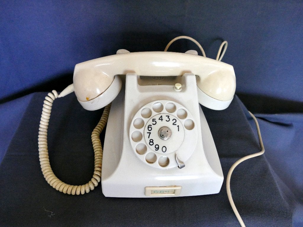 Werkende Oude Bakelieten Telefoon met Draaischijf, Ophalen of Verzenden, Gebruikt, Met draaischijf
