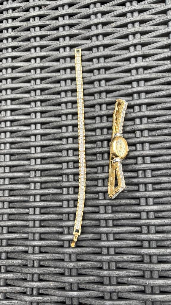 Mooi OWA setje armband plus horloge, Ophalen of Verzenden, Gebruikt, Goud