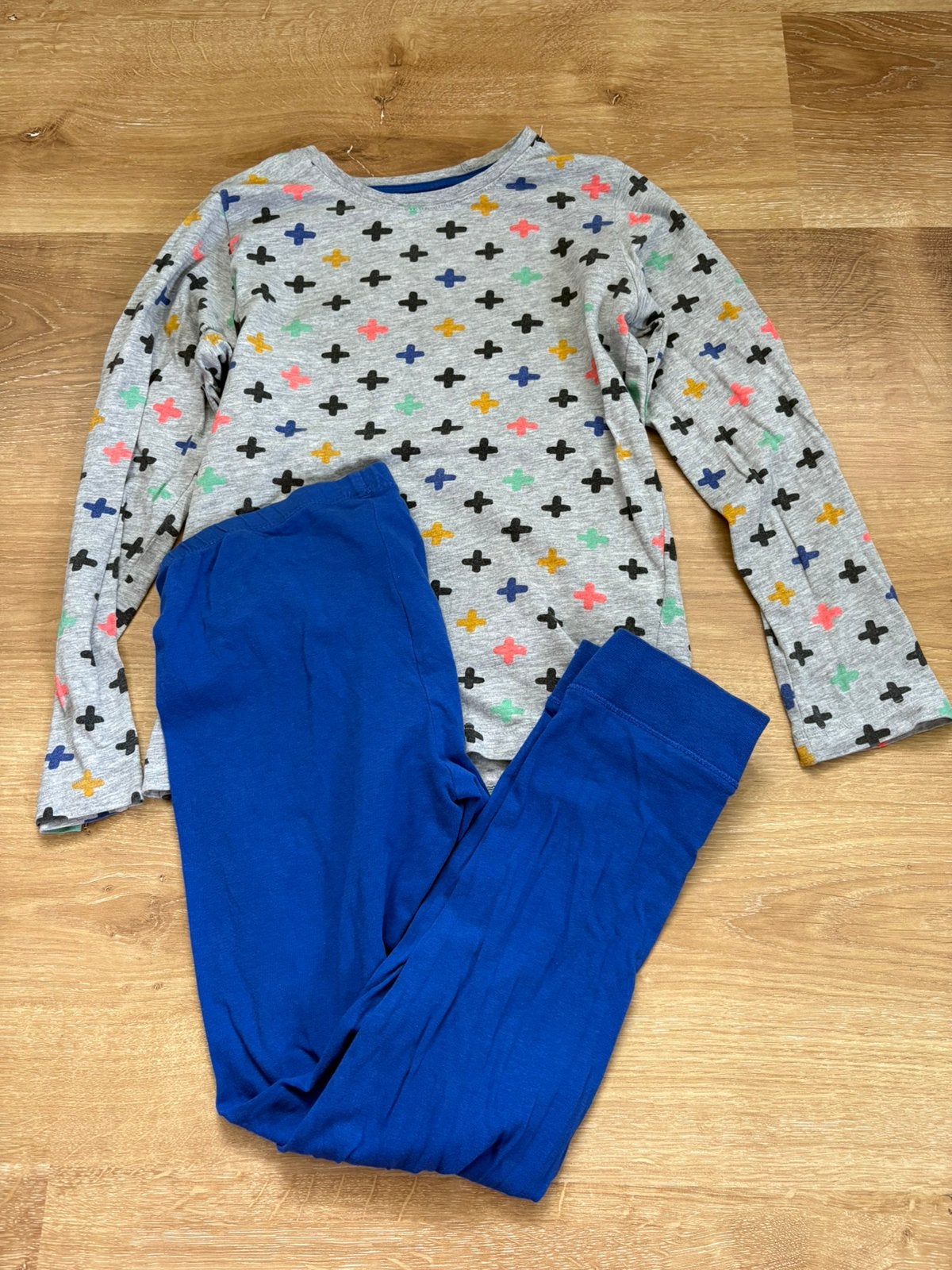 Pyjama maat 122/128, Kinderen en Baby's, Kinderkleding | Maat 122, Ophalen of Verzenden, Nacht- of Onderkleding
