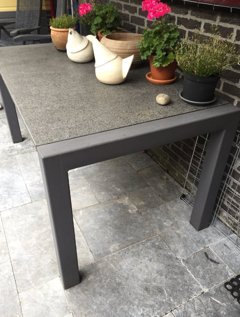 Gratis robuuste tuintafel + 4 tuinstoelen., Ophalen, Gebruikt, Rechthoekig, Metaal