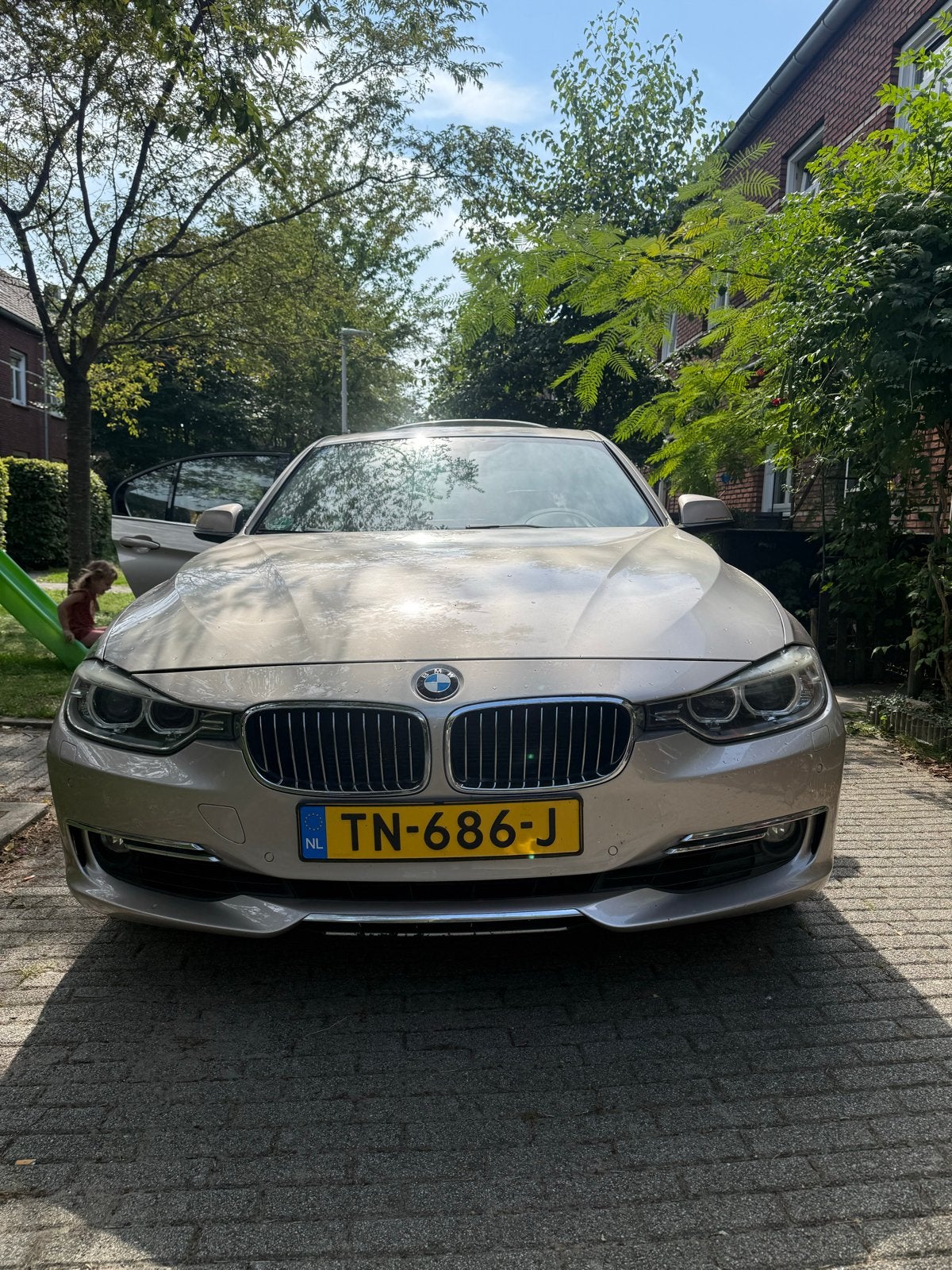 BMW 2012 Geel, Auto's, Geel, Particulier, Geïmporteerd, 1515 kg