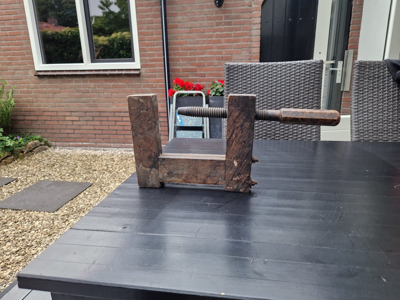 Antieke houten bankschroef / klem, Antiek en Kunst, Antiek | Gereedschap en Instrumenten, Ophalen