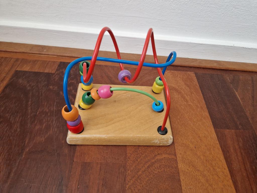 Kleine houten kralenspiraal, Ophalen of Verzenden