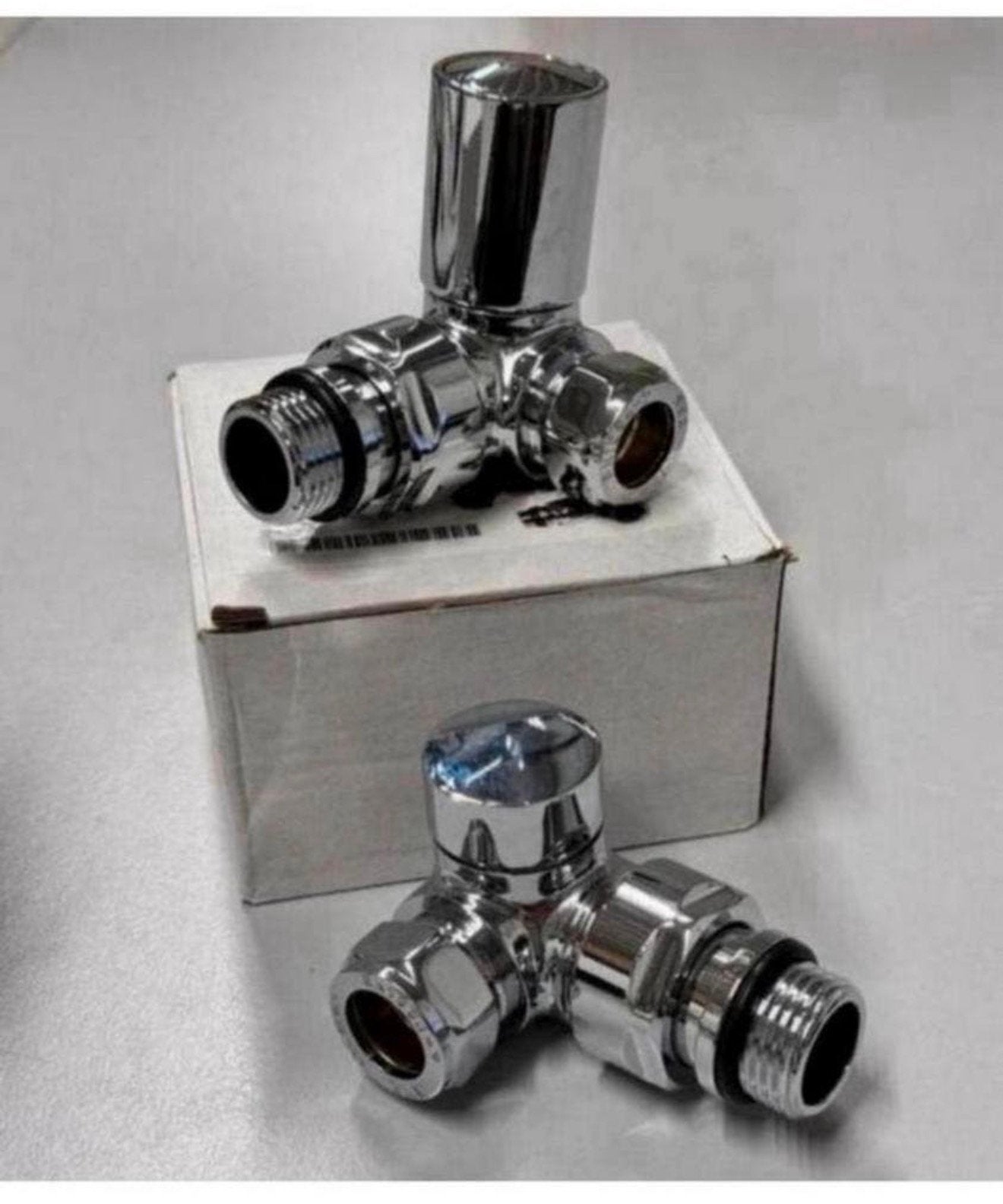 Handdoekrek Radiatorkleppen 15mm radiator klep hoek 4X SET, Minder dan 30 cm, Nieuw, Minder dan 60 cm, Ophalen of Verzenden