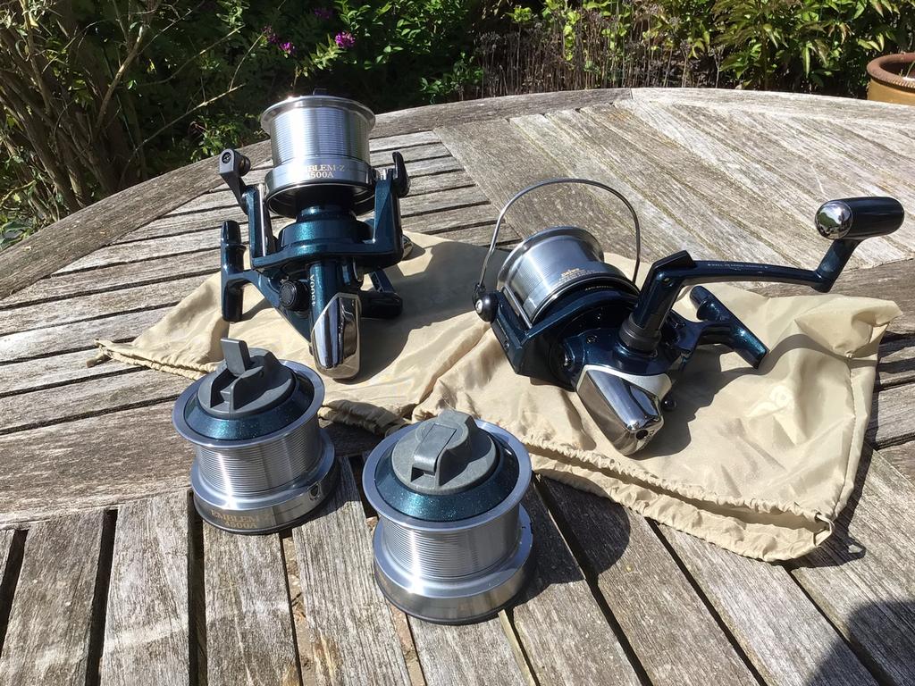 Daiwa Emblem Z 4500A,  echt z.g.a.n. !!, Ophalen of Verzenden, Zo goed als nieuw, Molen