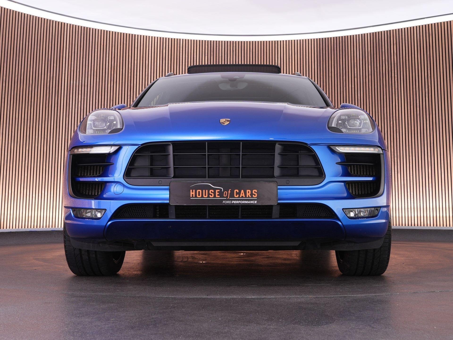 Foto 33 van Porsche Macan 3.0 GTS |panoramadak|luchtvering|PASM|sportuit