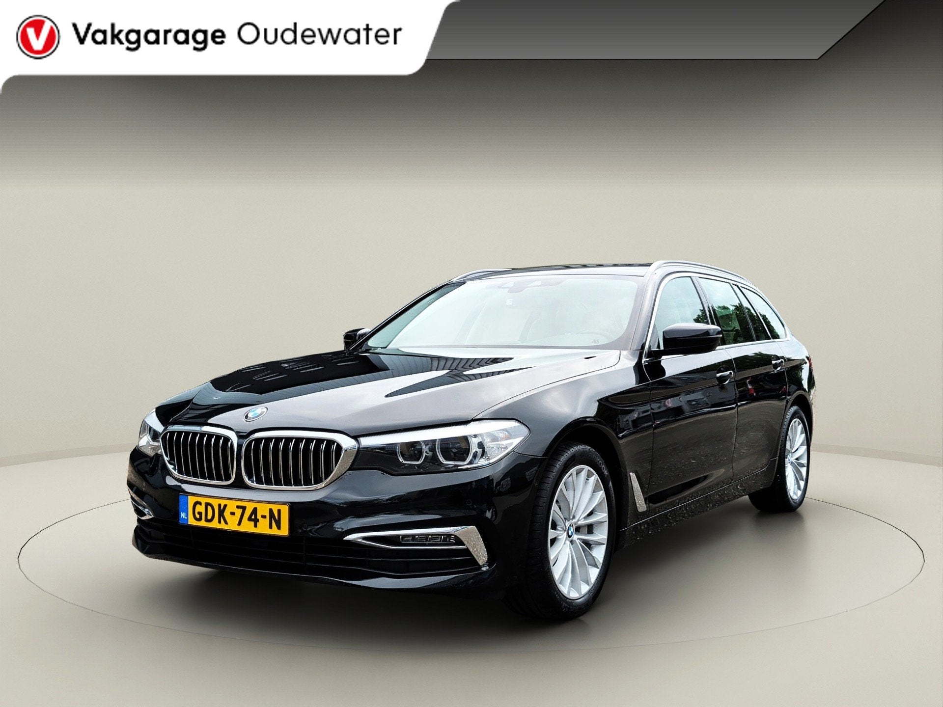 BMW 5-serie Touring 530i High Executive * Camera * Trekhaak, Auto's, 1998 cc, Achterwielaandrijving, Gebruikt, Euro 6