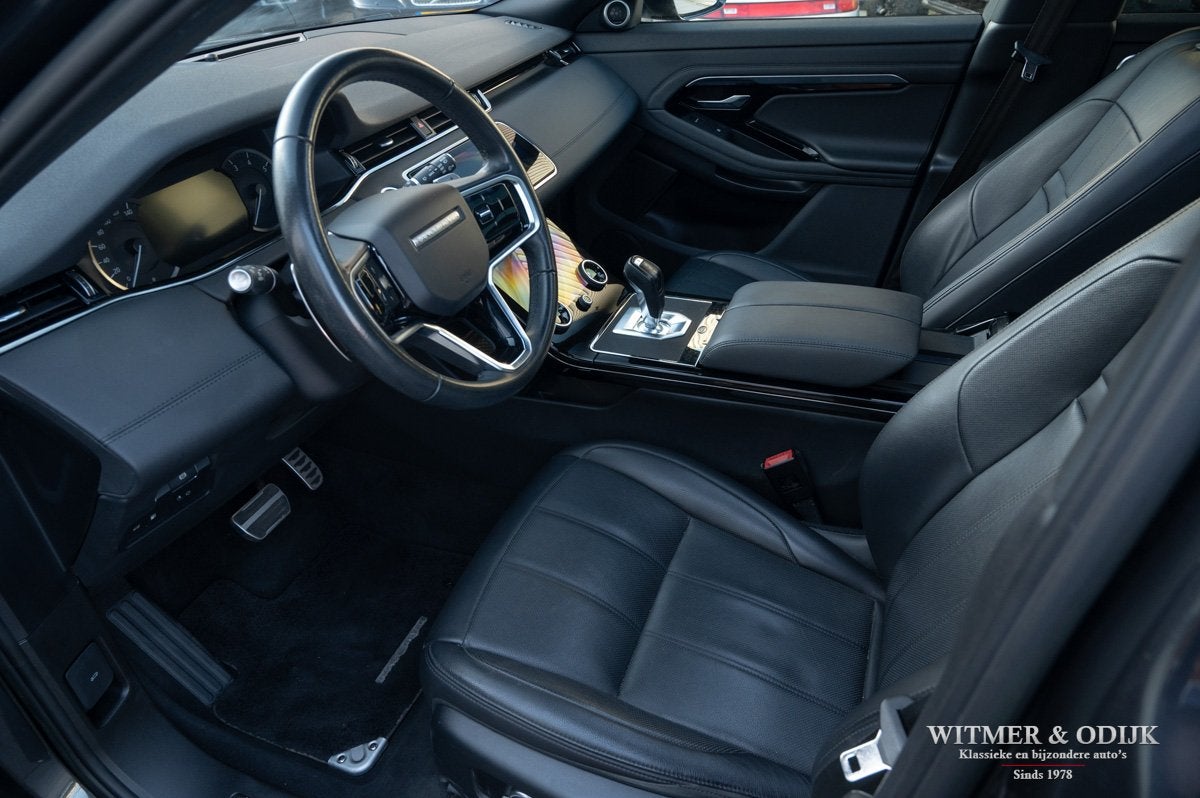 Land Rover Range Rover Evoque 1.5 P300e AWD Black Pack, Pano, Automaat, Zwart, Leder, Bedrijf