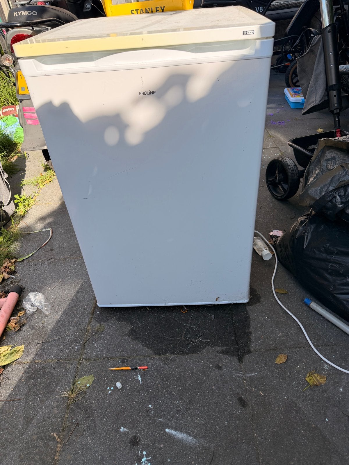 Proline vriezer met 2 lades - Compact en efficiënt, Gebruikt, 75 tot 100 liter, Met aparte vriezer, 45 tot 60 cm