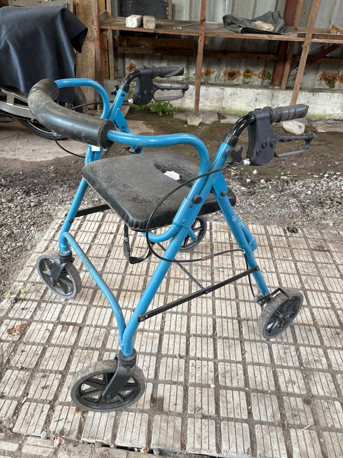 Rollator, Ophalen