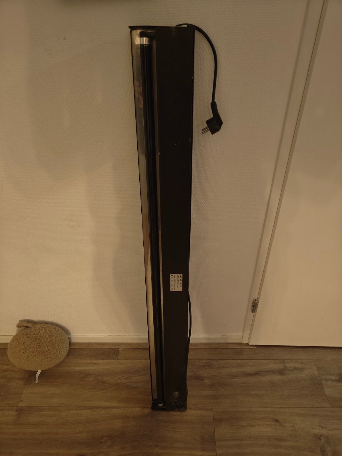 Black light TL bak, Huis en Inrichting, Lampen | Hanglampen, Ophalen