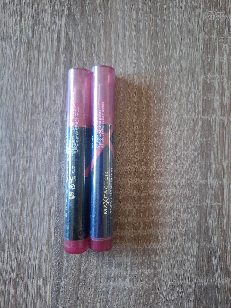 2 Max Factor Lipfinity lip Tint – 06 Royal Plum (advr 257), Lippen, Nieuw, Ophalen of Verzenden, Make-up