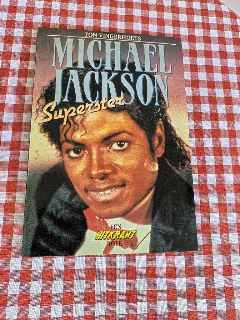 Michael Jackson Superster een Hitkrant boek jaren 80, Boeken, Ophalen of Verzenden, Gelezen, Artiest