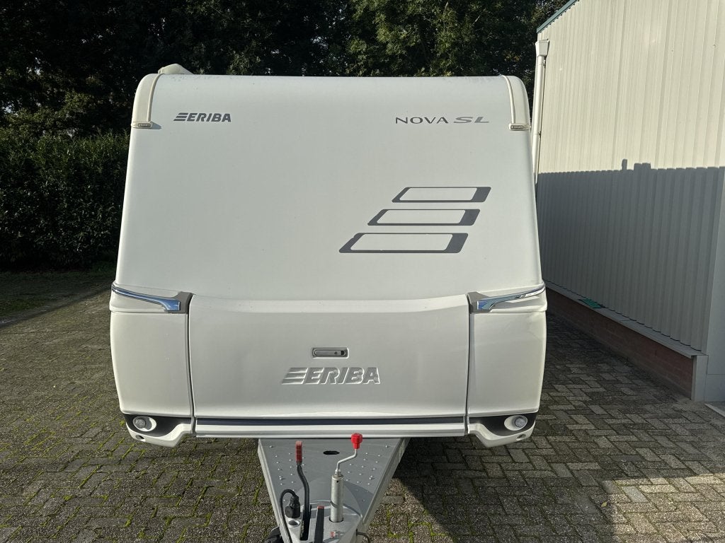 Eriba Nova SL 540 | Mover | Dakluifel |, Rondzit, Bedrijf, Kluisje, Eriba
