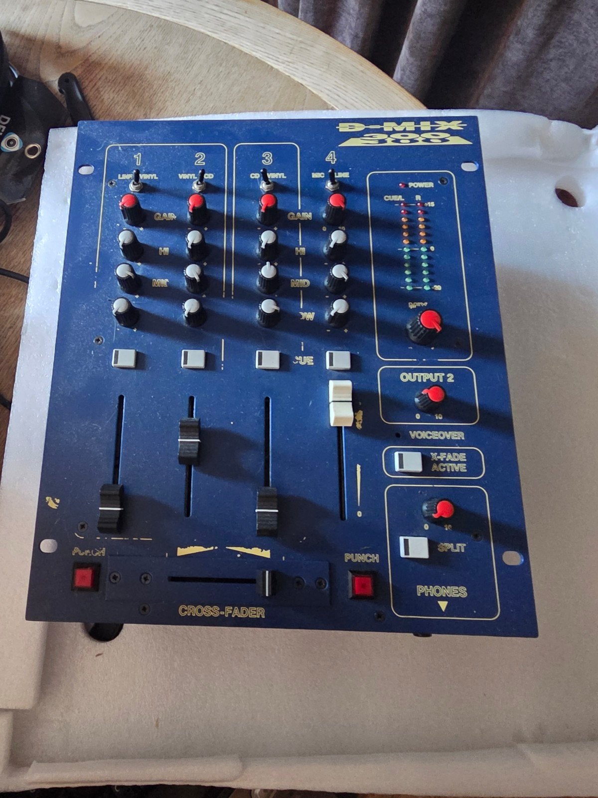 Soundcraft D-MIX 300 Mengpaneel - Compacte DJ Mixer, Muziek en Instrumenten, Mengpanelen, Ophalen of Verzenden