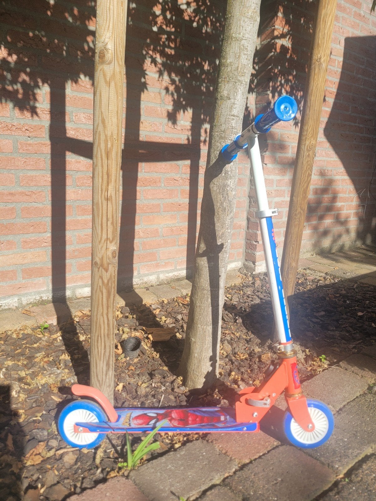 Spiderman step/ verstelbaar stuur, Fietsen en Brommers, Ophalen of Verzenden, Gebruikt, Gewone step, Spiderman